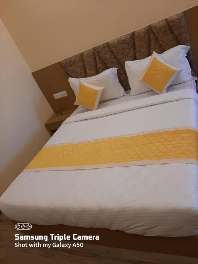 Hotel Fun Park Sanand Sānand Exterior foto