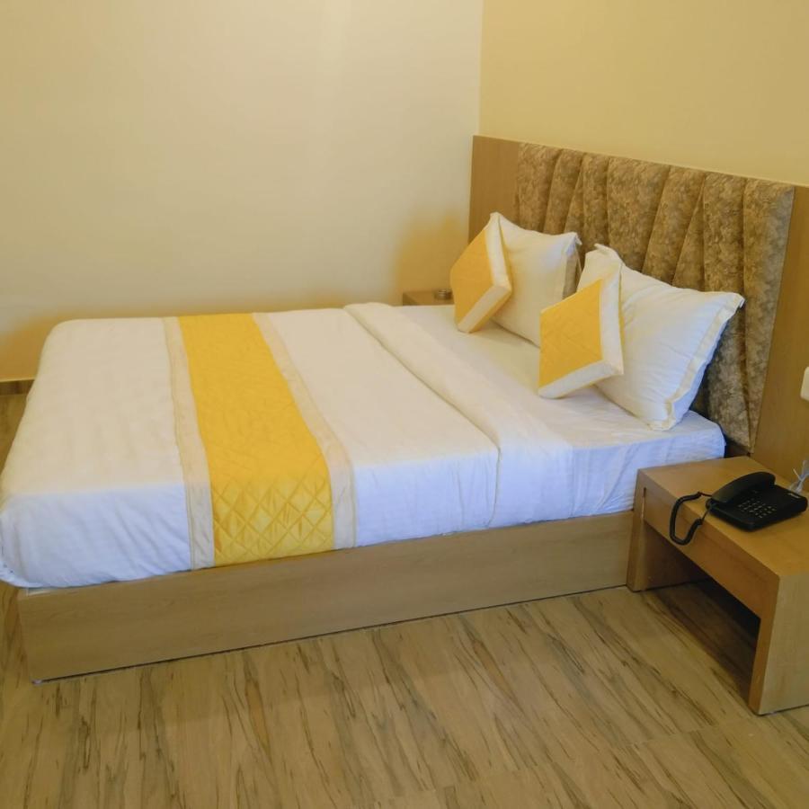 Hotel Fun Park Sanand Sānand Exterior foto